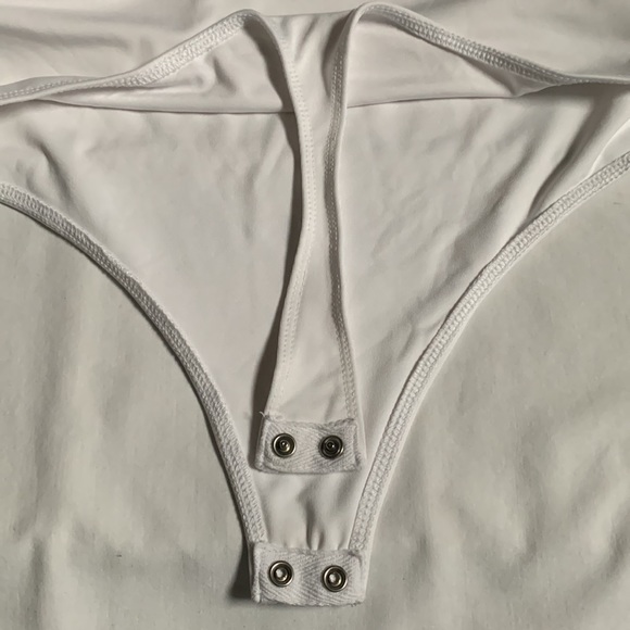 SWS Contour US L/G White Short Sleeve Bodysuit - Picture 5 of 5